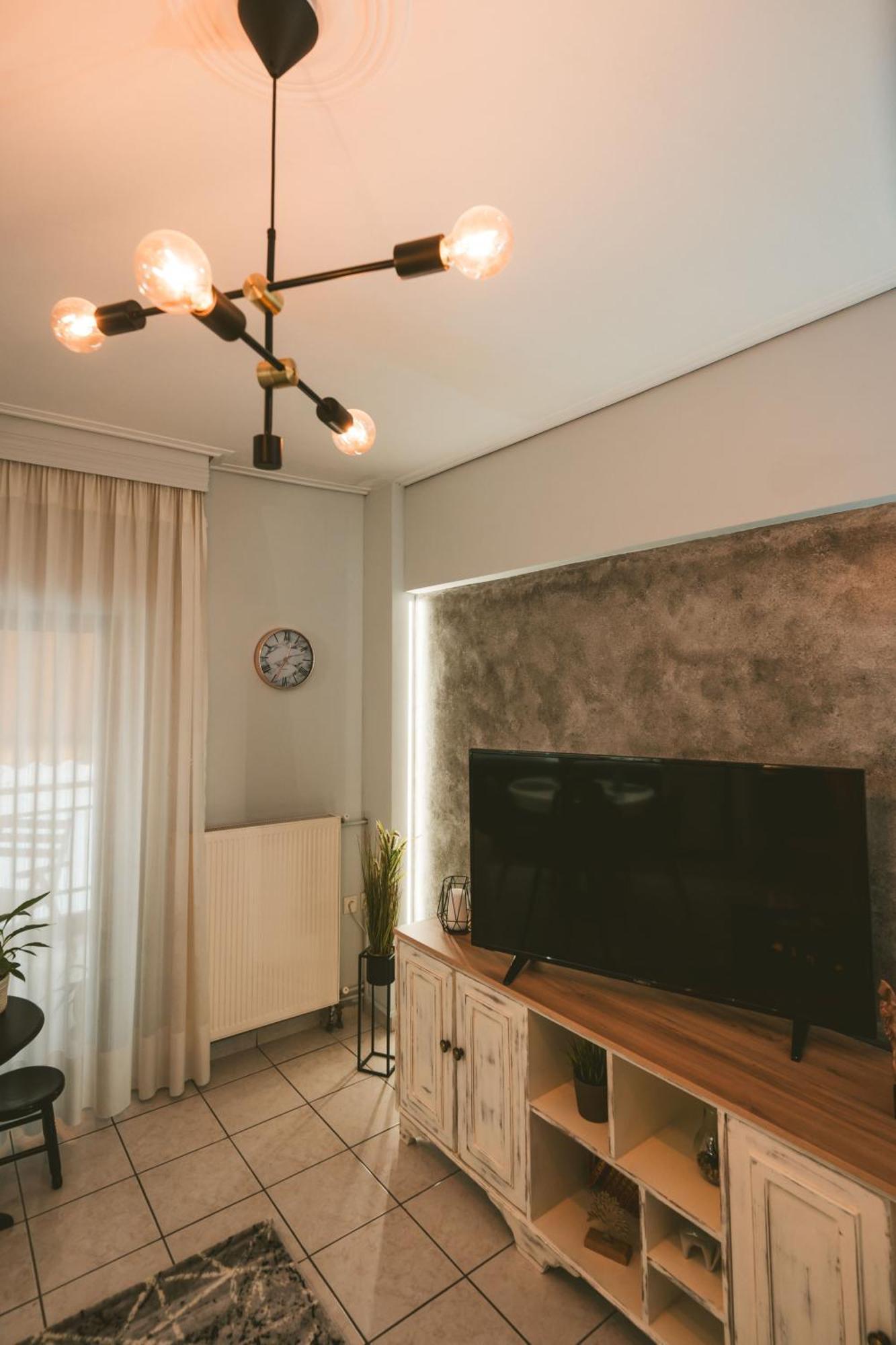 Unique Central Apartment ลาริซา ภายนอก รูปภาพ
