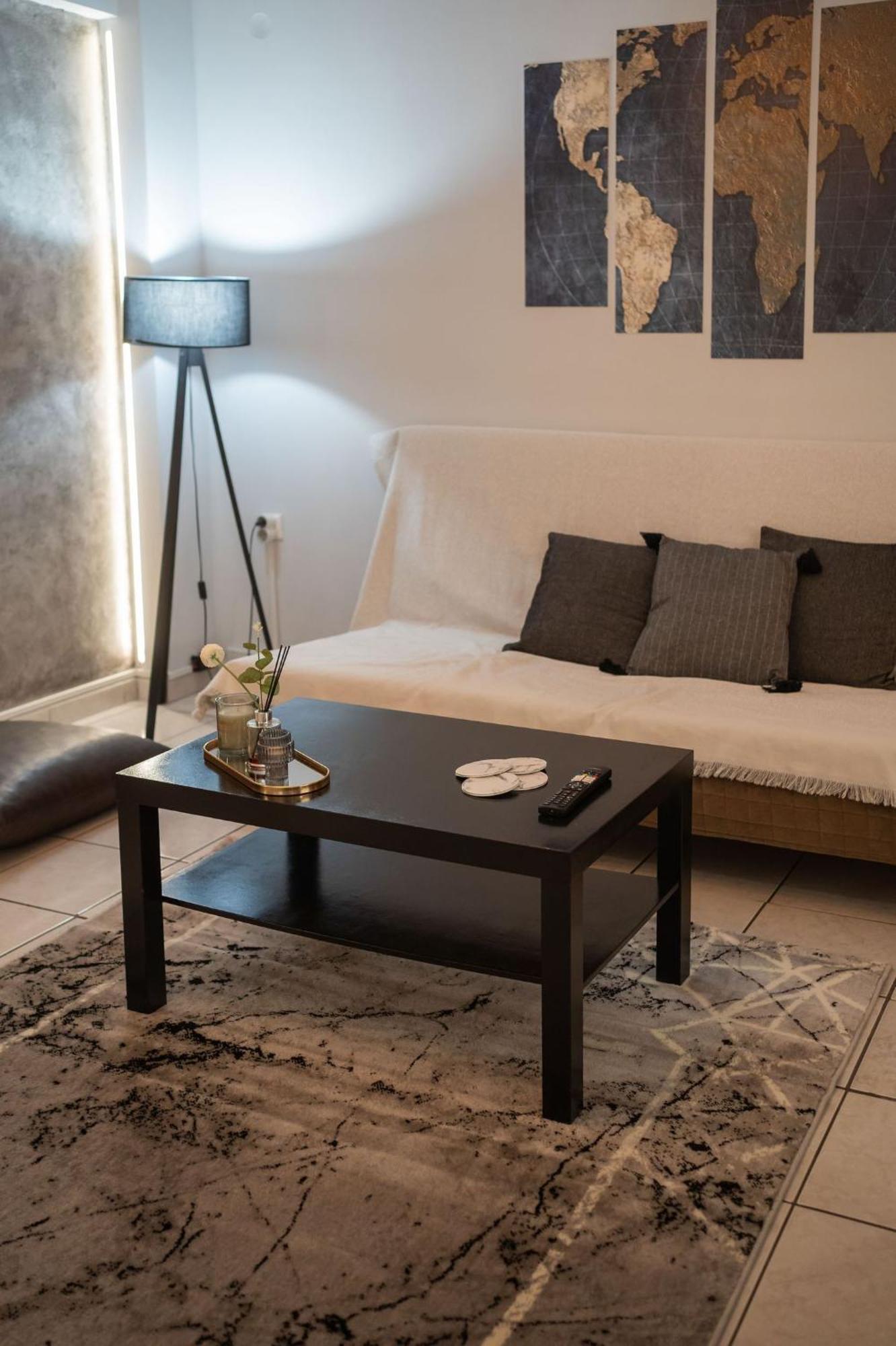 Unique Central Apartment ลาริซา ภายนอก รูปภาพ